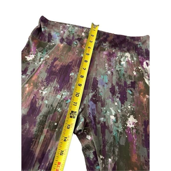 Tahari Sport Women’s Camouflage Double Cell Pocket Athletic Leggings. Size Large - Picture 7 of 8